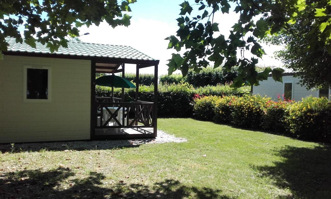 Camping Le Sorlut Cozes エクステリア 写真