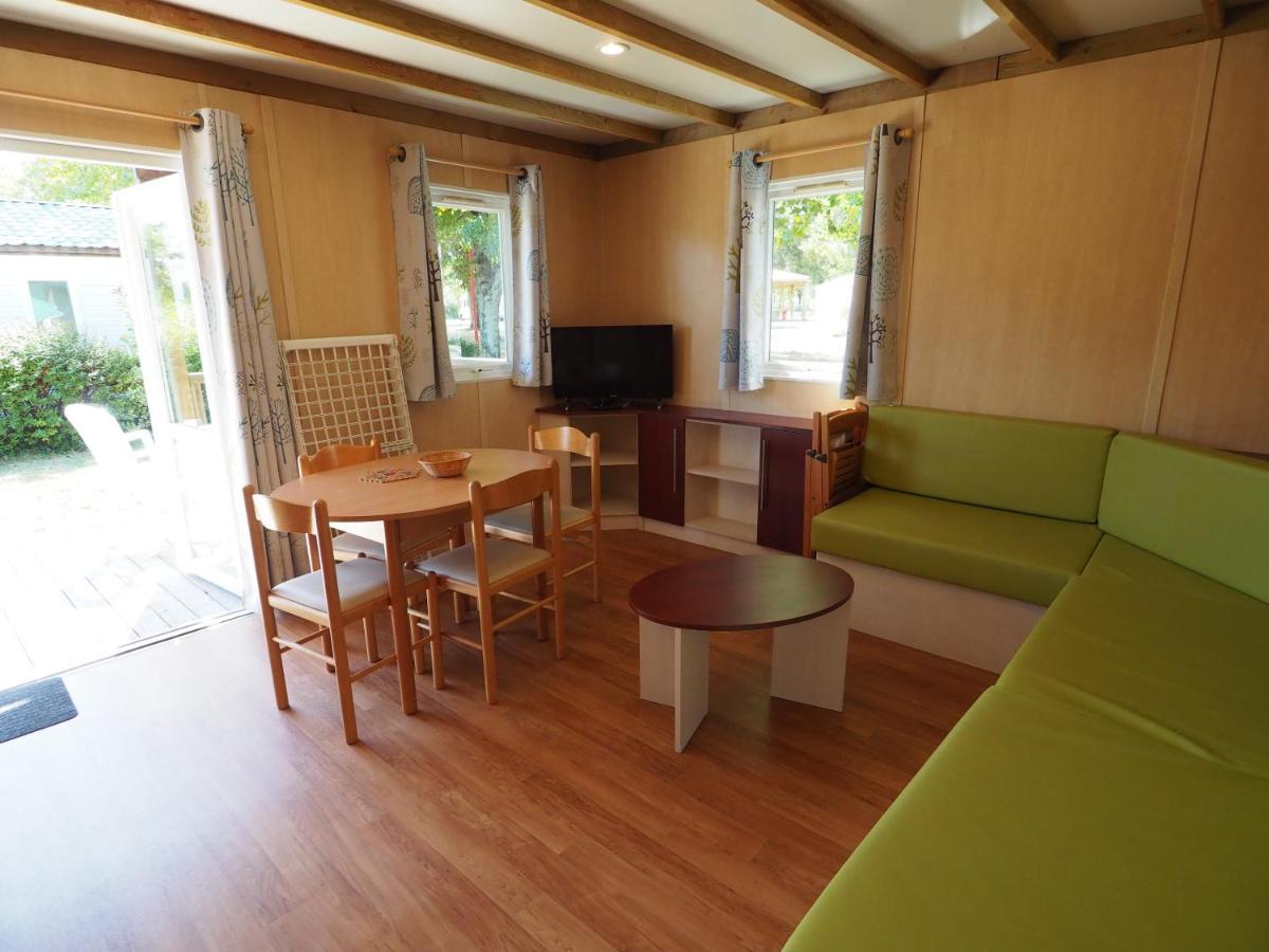 Camping Le Sorlut Cozes エクステリア 写真